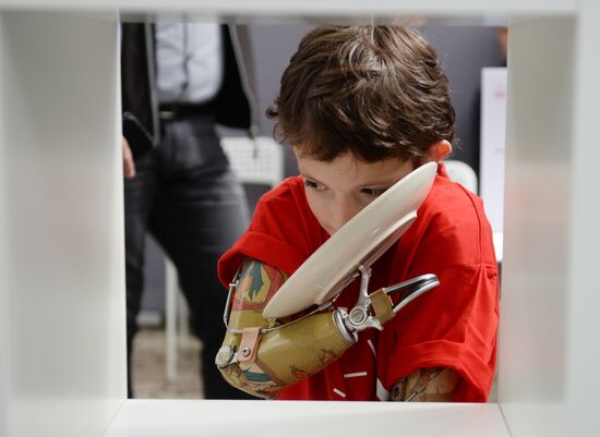 Russia's first contest among handicapped people Cybathlon