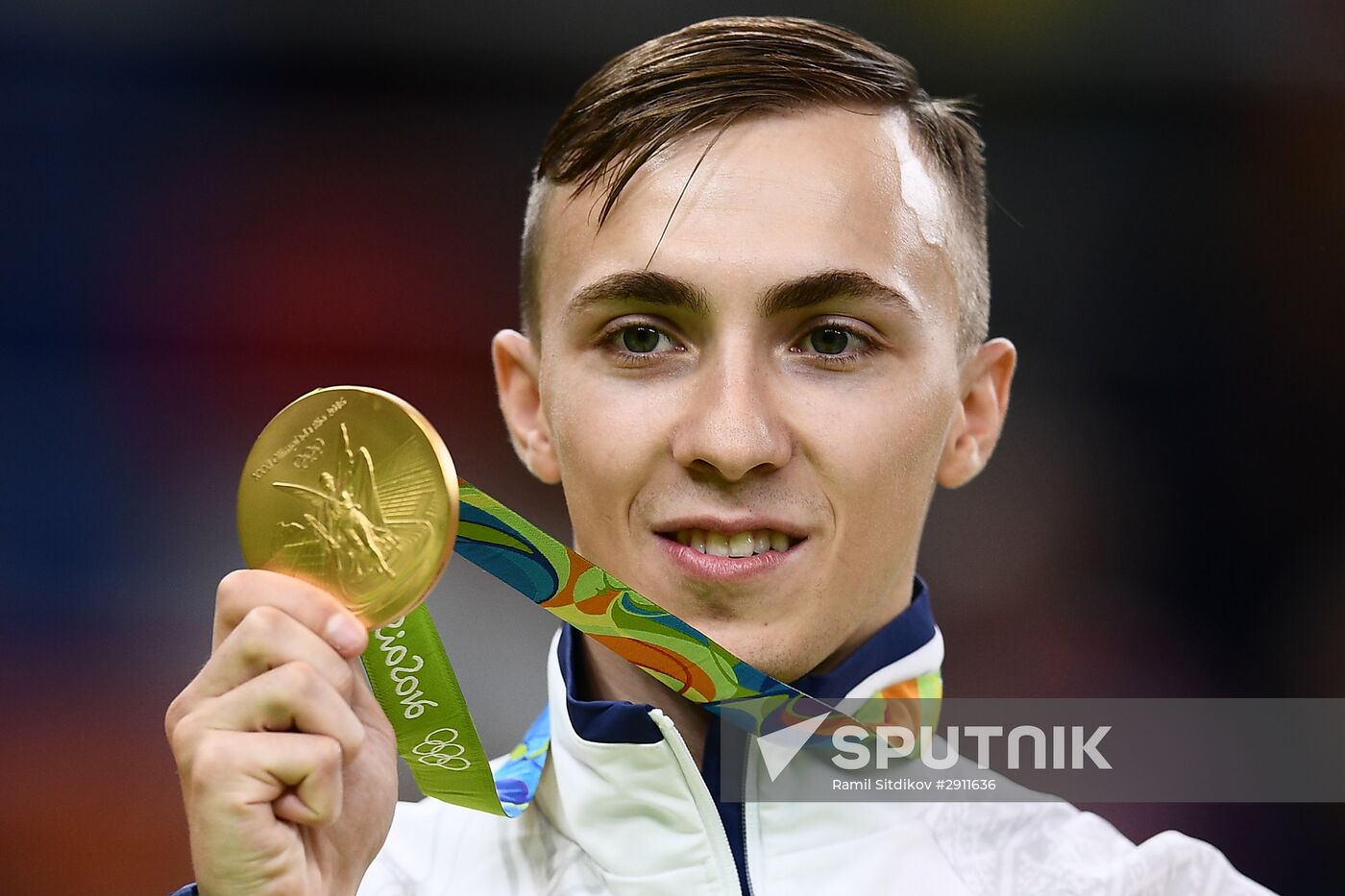 2016 Summer Olympics. Badminton. Men's tampoline gymnastics