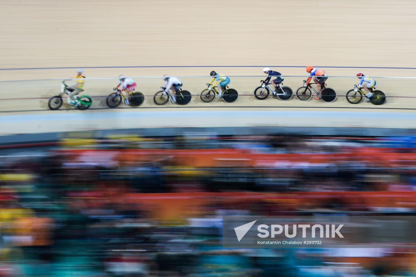 2016 Summer Olympics. Cycling track. Women's keirin