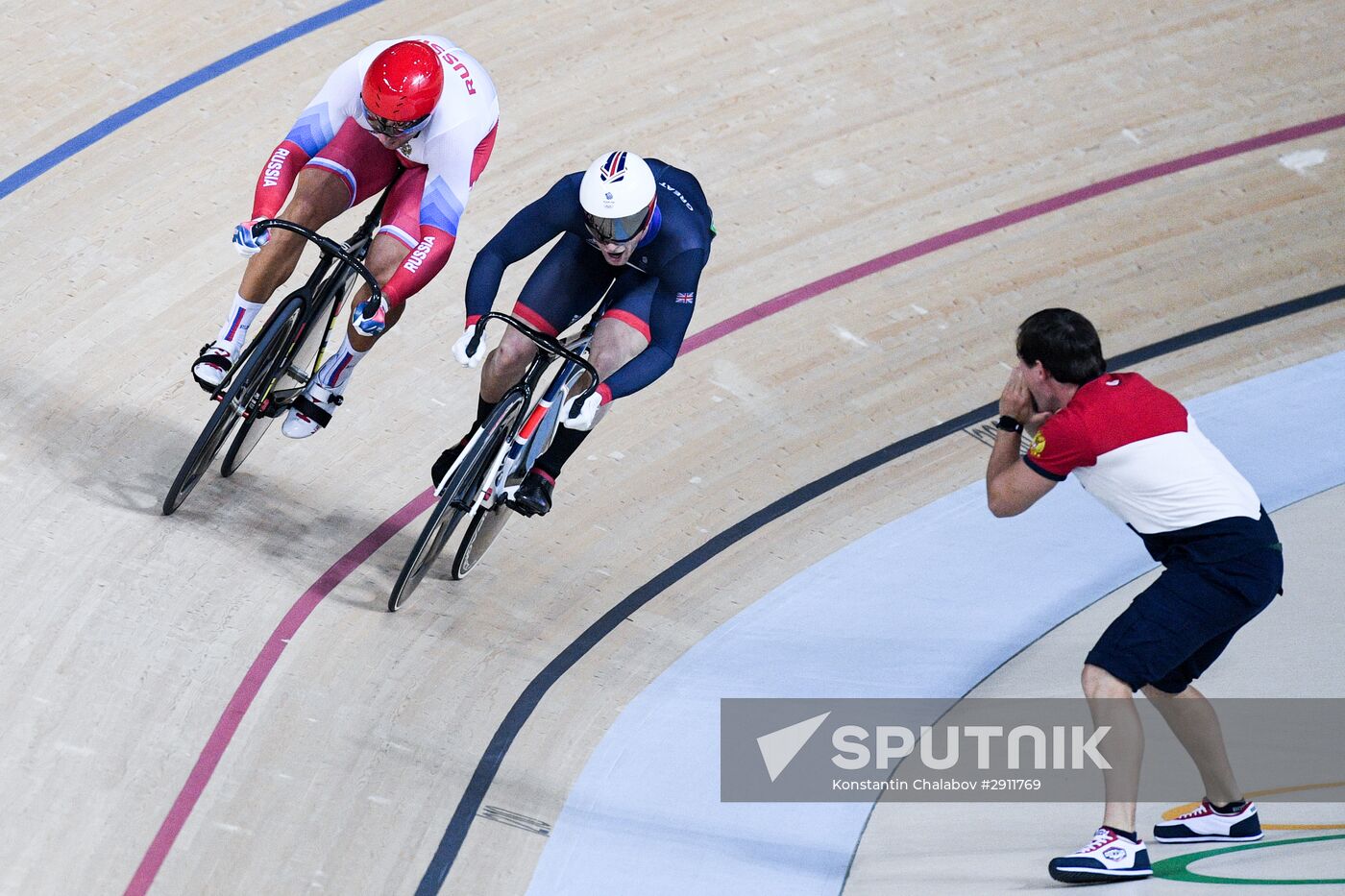 2016 Summer Olympics. Track cycling. Men's sprint semifinal