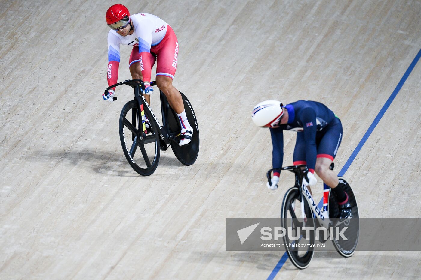 2016 Summer Olympics. Track cycling. Men's sprint semifinal