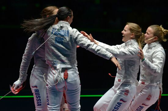 2016 Summer Olympics. Fencing. Women's saber team