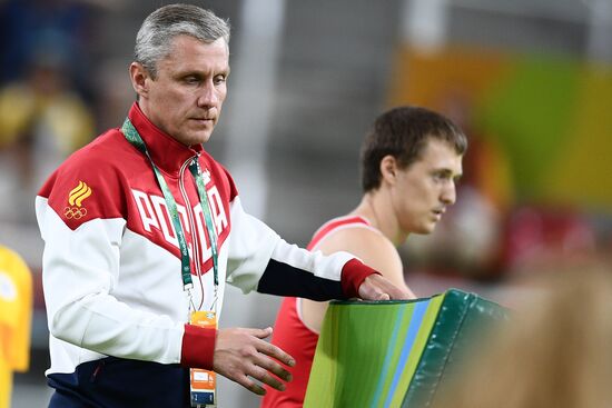 2016 Summer Olympics. Trampoline Gymnastics. Men