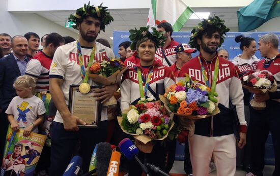 Russian judo team returns from Rio de Janeiro