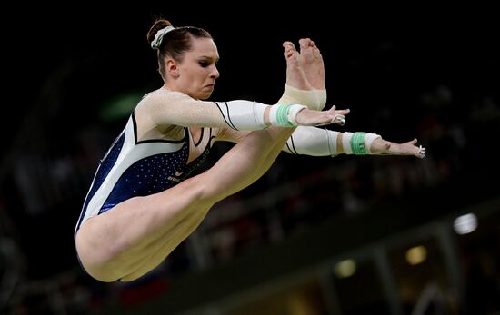 2016 Summer Olympics. Artistic gymnastics. Women. Uneven bars