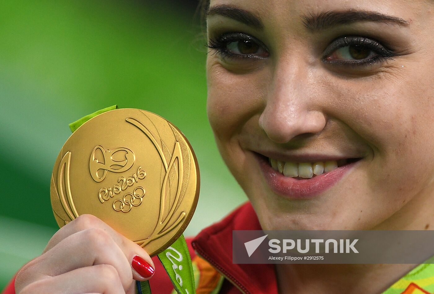 2016 Summer Olympics. Artistic gymnastics. Women. Uneven bars