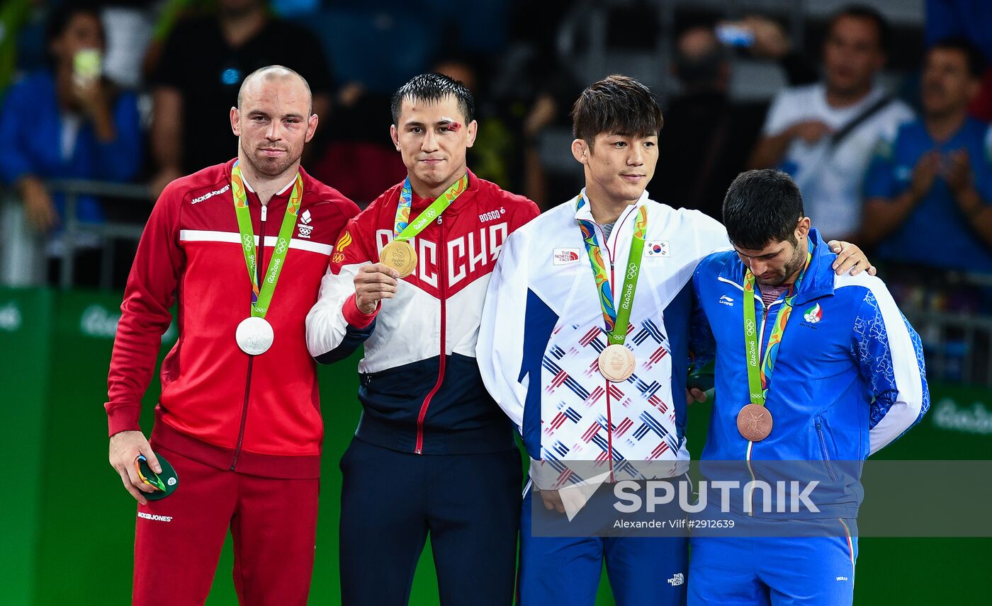 2016 Summer Olympics. Greco-Roman wrestling. Day One