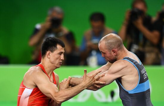 2016 Summer Olympics. Greco-Roman wrestling. Day One