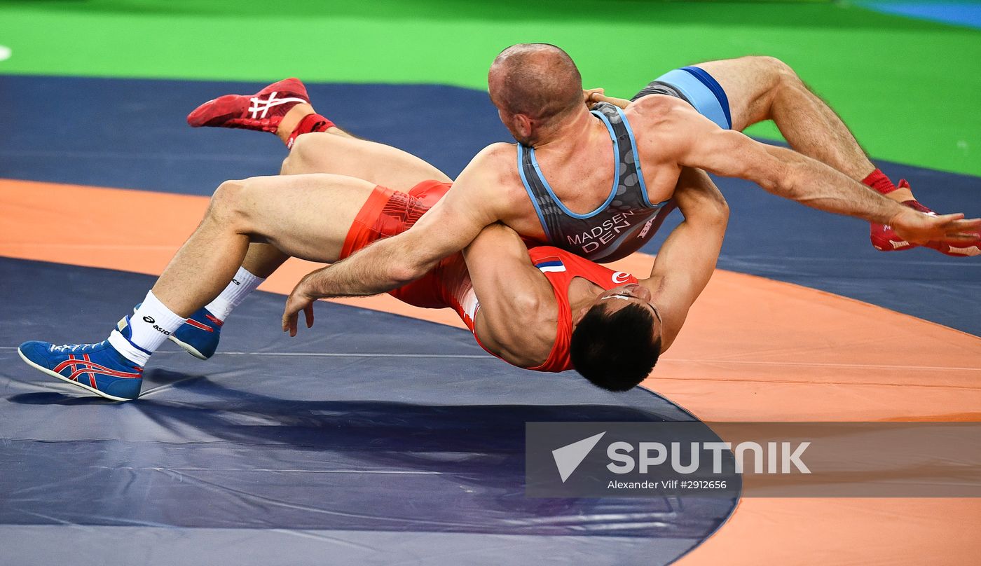 2016 Summer Olympics. Greco-Roman wrestling. Day One