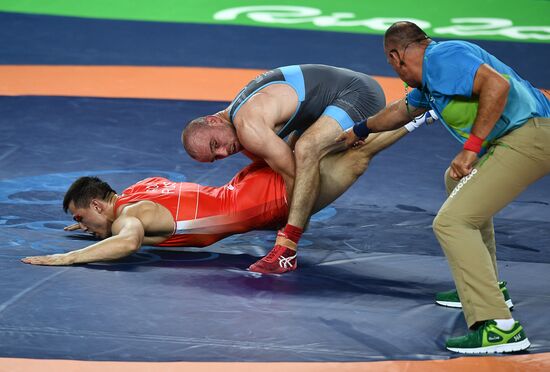 2016 Summer Olympics. Greco-Roman wrestling. Day One
