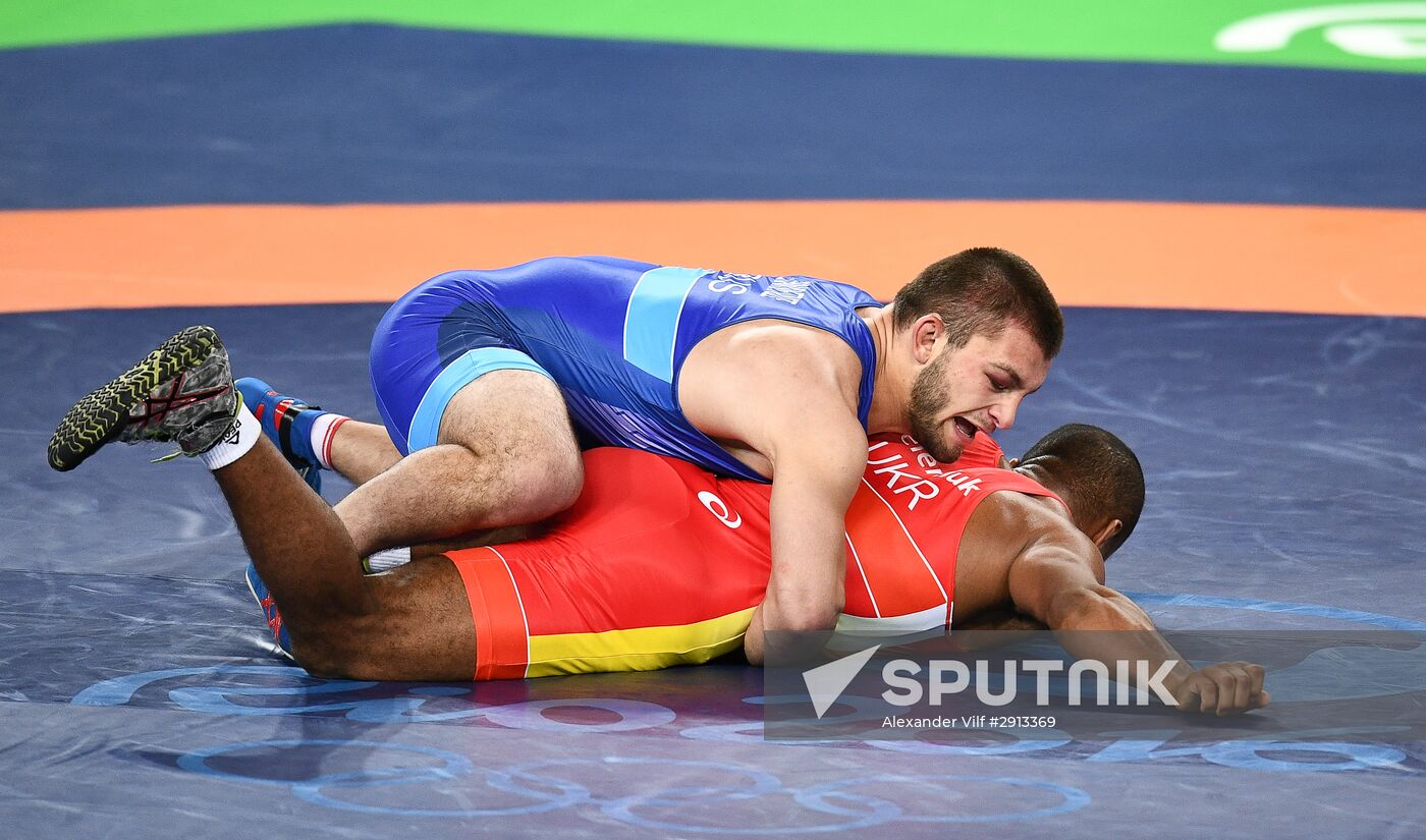 2016 Summer Olympics. Greco-Roman wrestling. Day Two