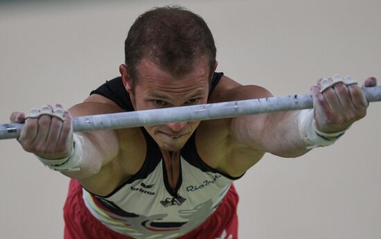 2016 Olympics. Artistic gymnastics. Men. Horizontal bar