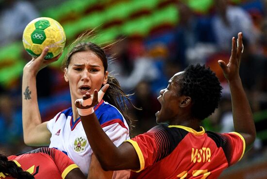 2016 Summer Olympics. Handball. Women. Russia vs. Angola