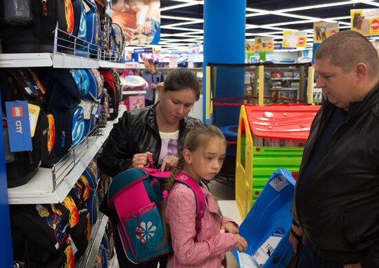 School students prepare for new academic year