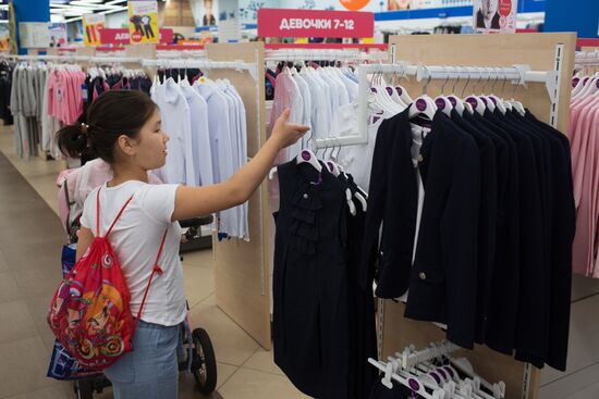 School students prepare for new academic year