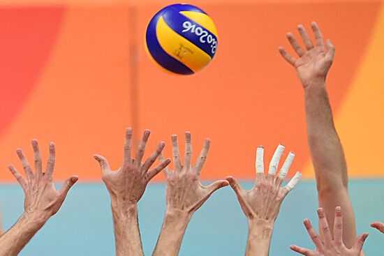 The 2016 Summer Olympics. Volleyball. Men. Canada vs. Russia