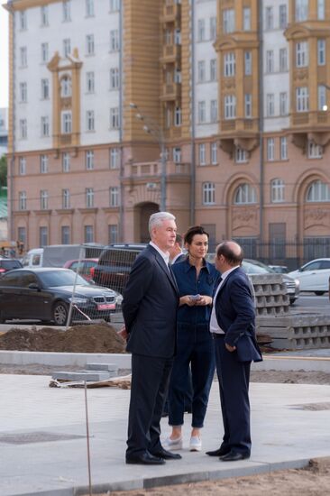 Moscow Mayor Sergei Sobyanin inspects upgrading of city center