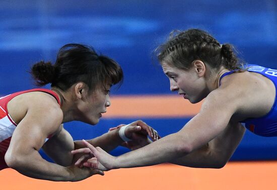 2016 Summer Olympics. Freestyle wrestling. Women. Day One