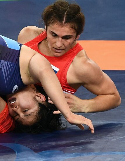2016 Summer Olympics. Freestyle wrestling. Women. Day One
