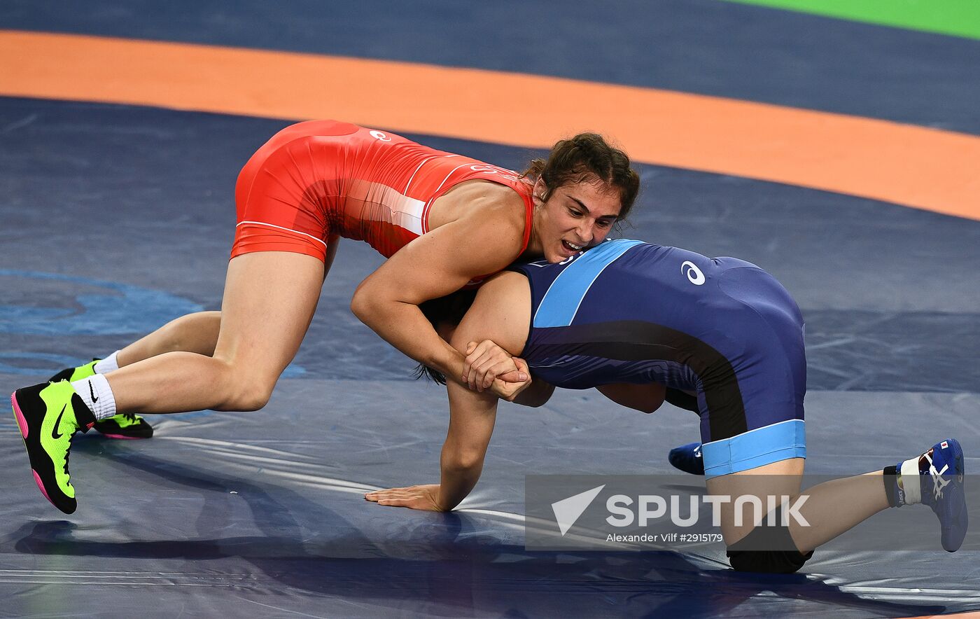 2016 Summer Olympics. Freestyle wrestling. Women. Day One