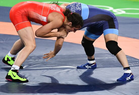 2016 Summer Olympics. Freestyle wrestling. Women. Day One