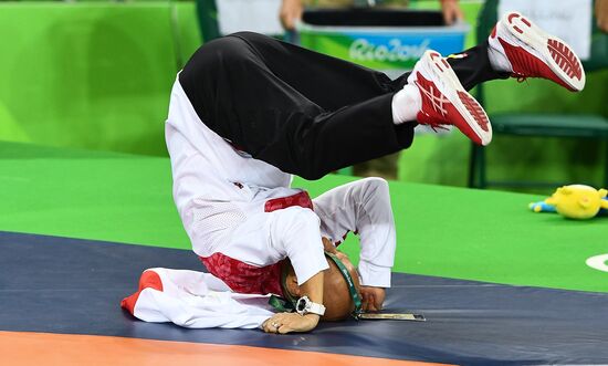 2016 Summer Olympics. Freestyle wrestling. Women. Day One
