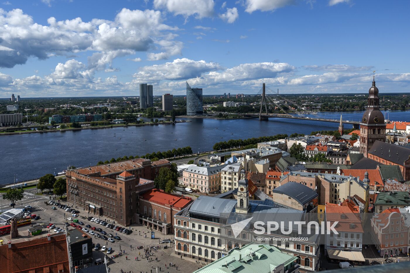 Cities of the world. Riga