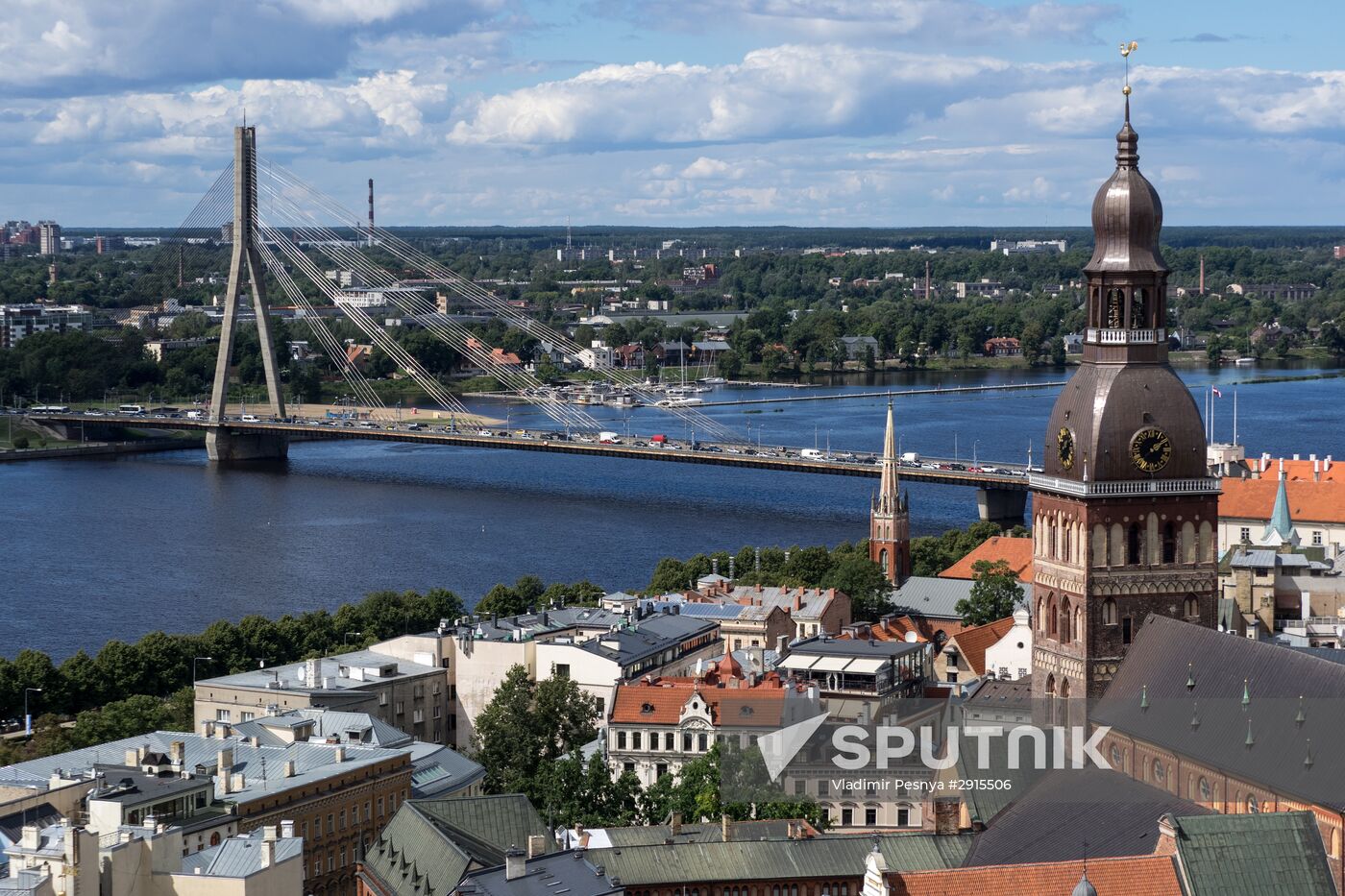 Cities of the world. Riga