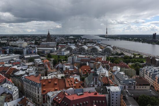 Cities of the world. Riga