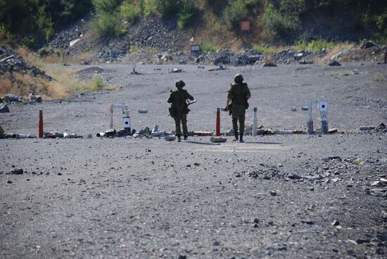 Military exercise in Donetsk