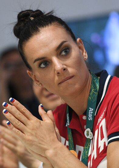 Yelena Isinbaeva elected to International Olympic Committee's Athletes' Commission