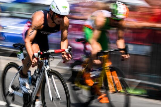 2016 Summer Olympics. Men's triathlon
