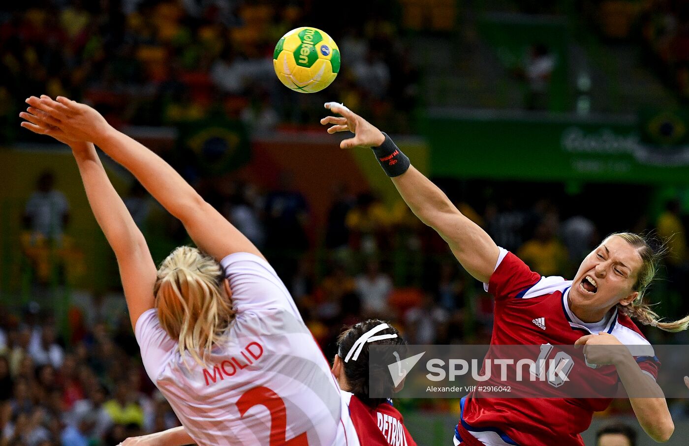 2016 Summer Olympics. Handball. Women. Norway vs. Russia