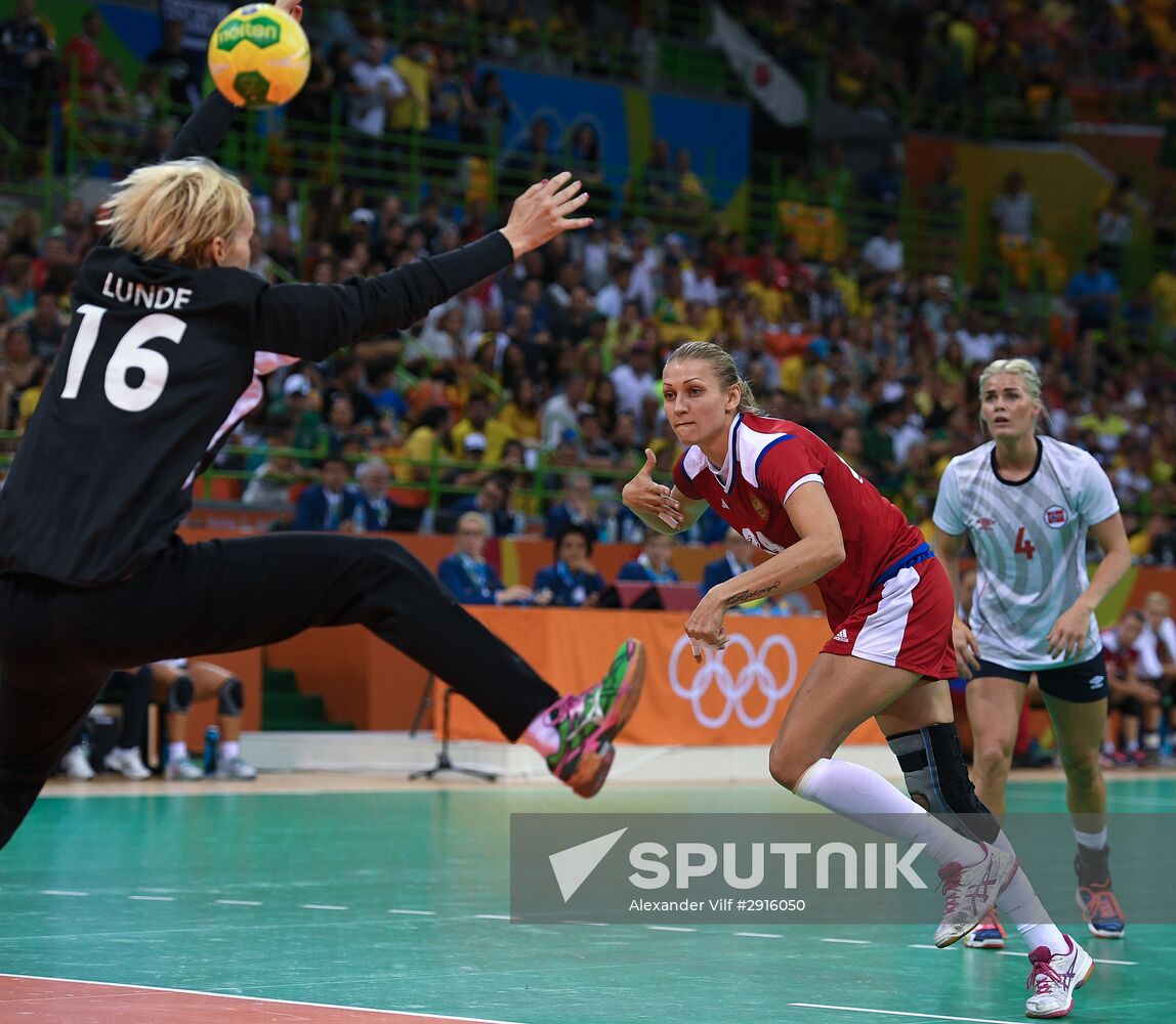 2016 Summer Olympics. Handball. Women. Norway vs. Russia