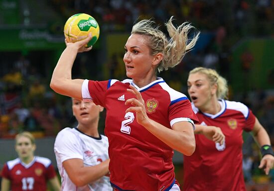 2016 Summer Olympics. Handball. Women. Norway vs. Russia