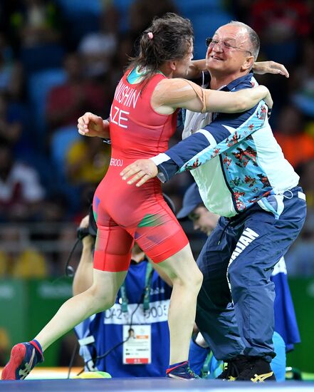 2016 Summer Olympics. Freestyle wrestling. Women. Day Two