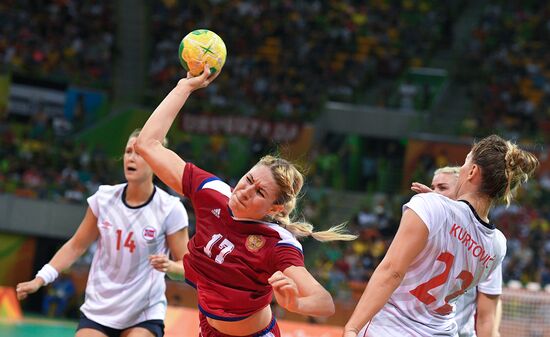 2016 Summer Olympics. Handball. Women. Norway vs. Russia