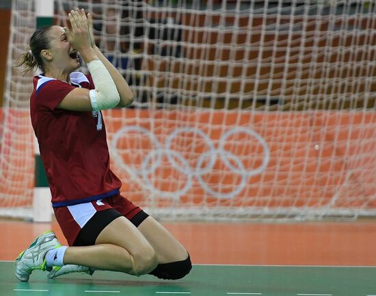 2016 Summer Olympics. Handball. Women. Norway vs. Russia