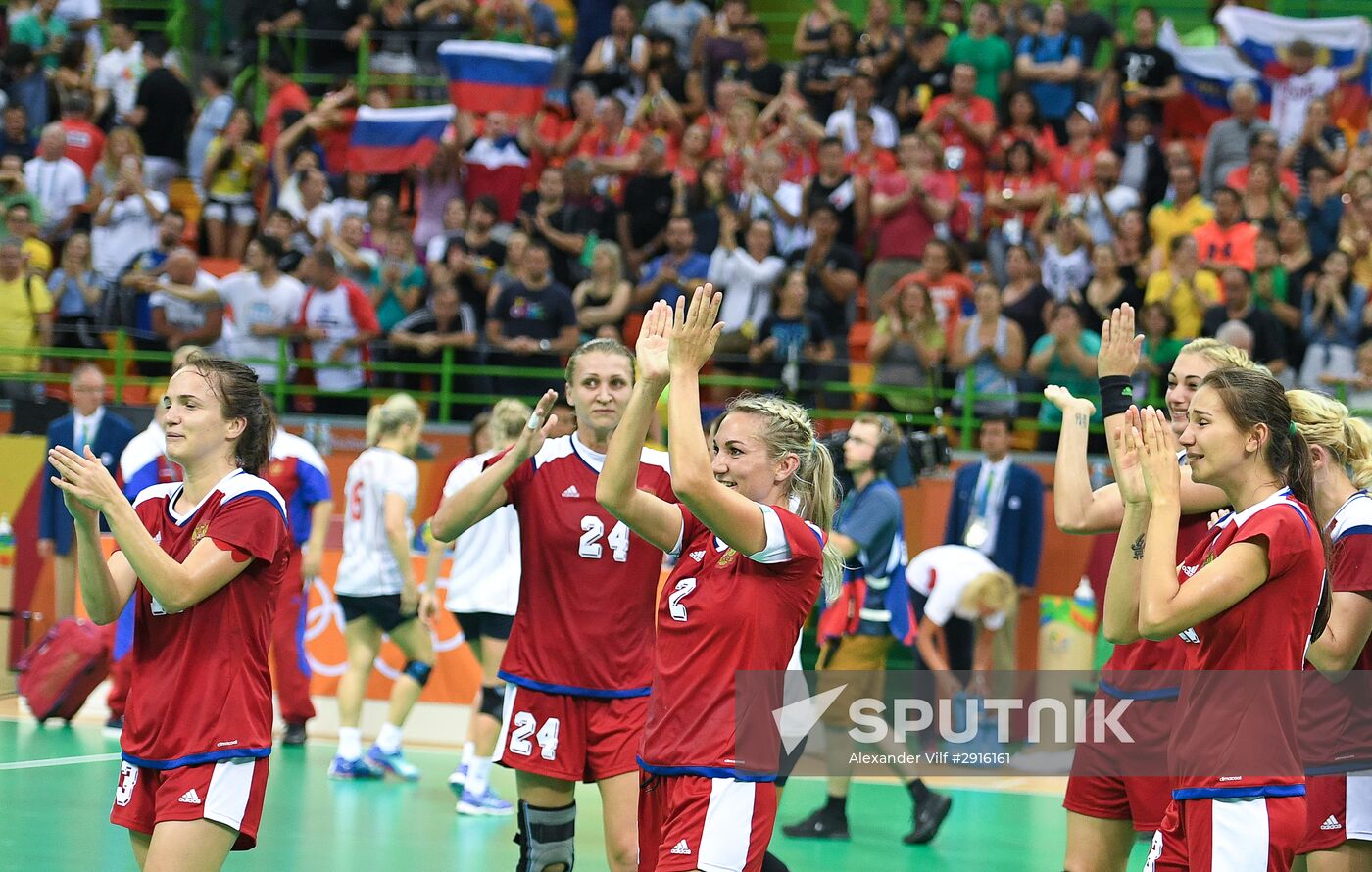 2016 Summer Olympics. Handball. Women. Norway vs. Russia