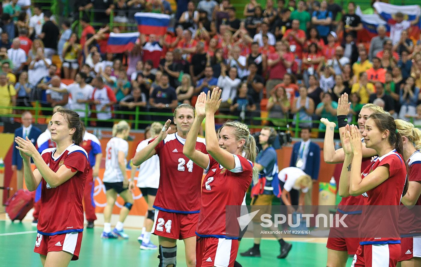 2016 Summer Olympics. Handball. Women. Norway vs. Russia