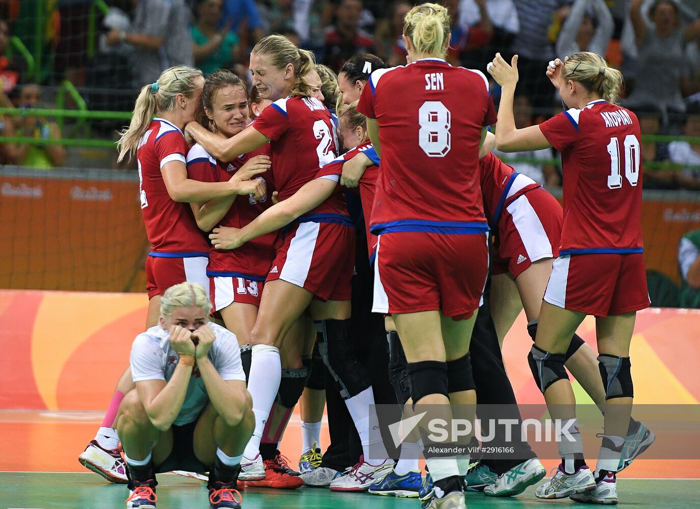 2016 Summer Olympics. Handball. Women. Norway vs. Russia