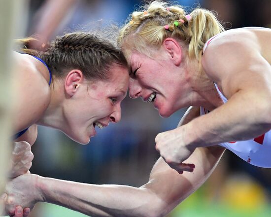 2016 Summer Olympics. Freestyle wrestling. Women. Day Two