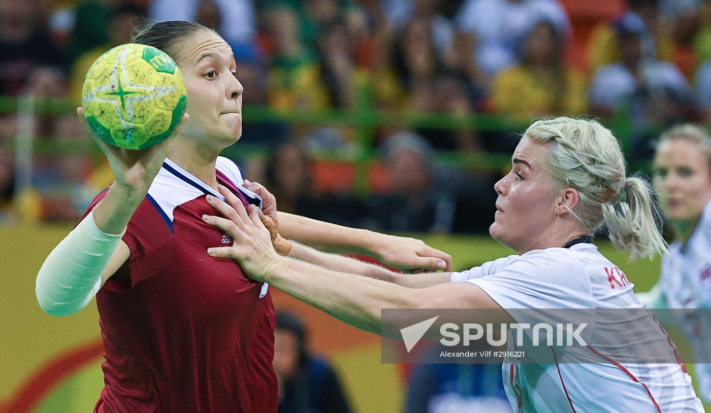 2016 Summer Olympics. Handball. Women. Norway vs. Russia