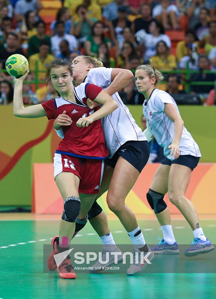 2016 Summer Olympics. Handball. Women. Norway vs. Russia