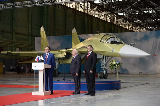 Novosibirsk plant rolls out 100th Su-34 tactical bomber
