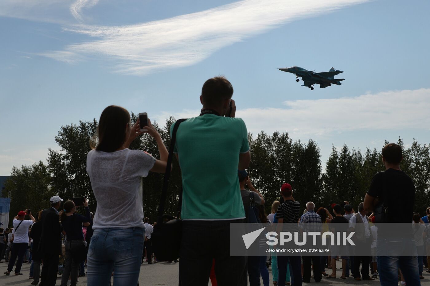 Novosibirsk plant rolls out 100th Su-34 fighter-bomber