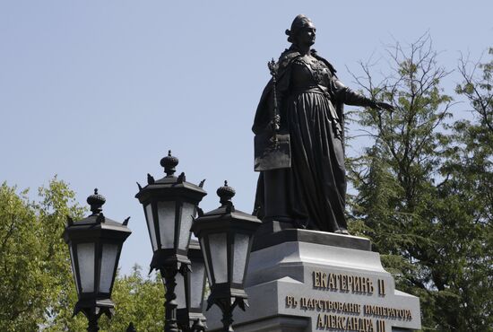 Unveiling of Catherine II monument in Simferopol