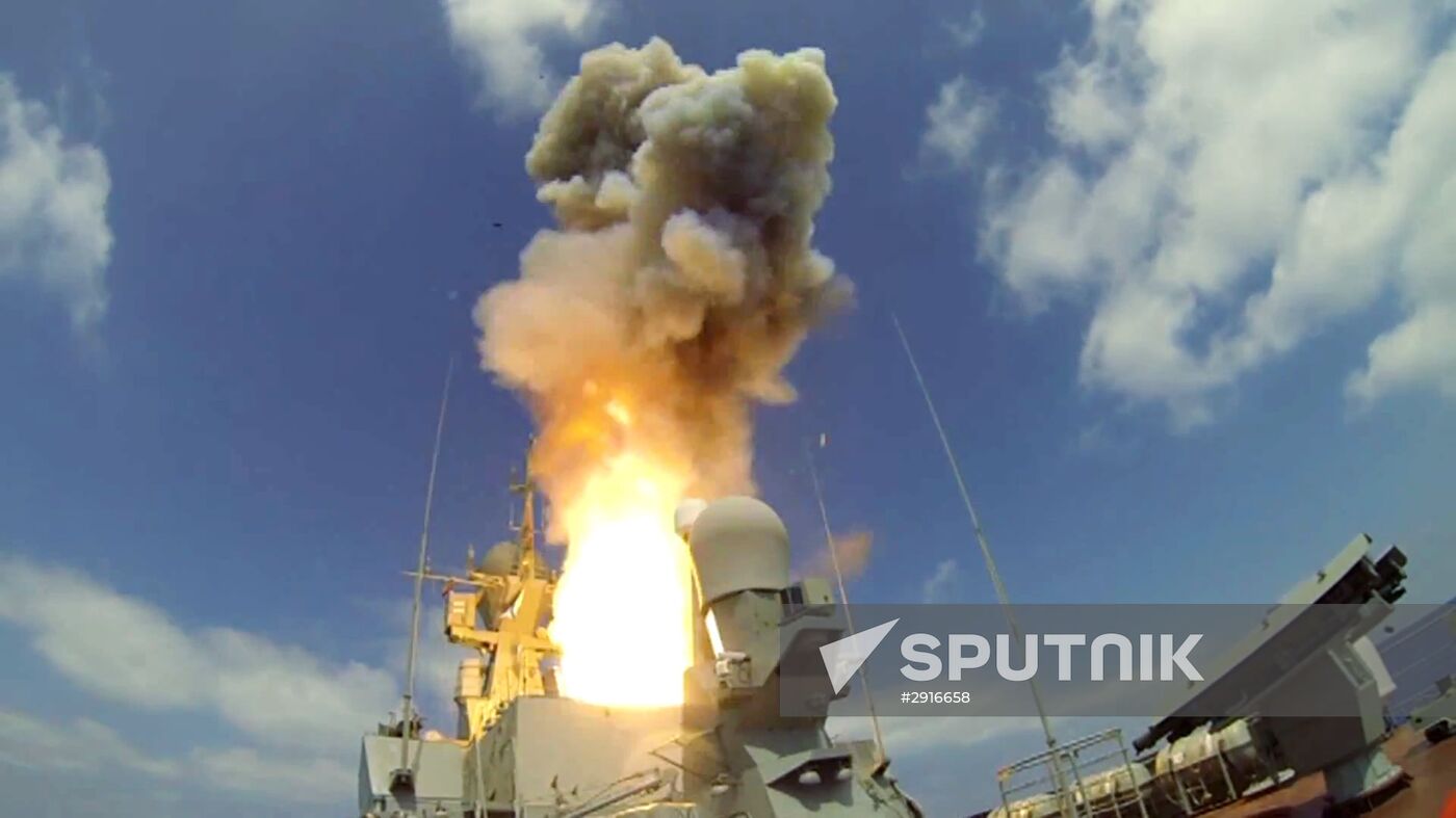 Kalibr cruise missiles fired at Jabhat Al-Nusra from Mediterranean Sea