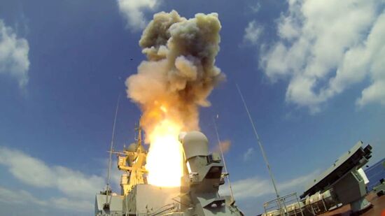Kalibr cruise missiles fired at Jabhat Al-Nusra from Mediterranean Sea