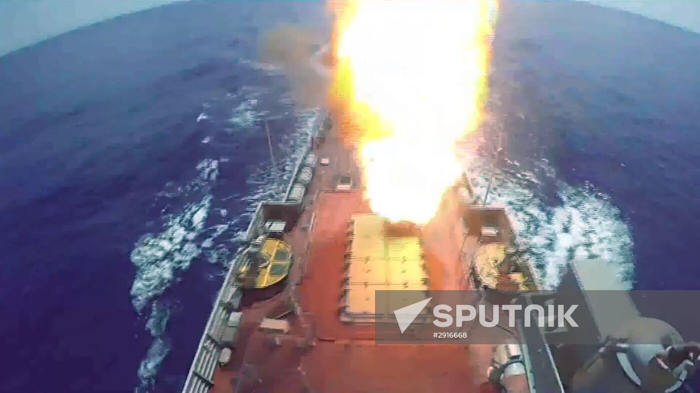 Kalibr cruise missiles fired at Jabhat Al-Nusra from Mediterranean